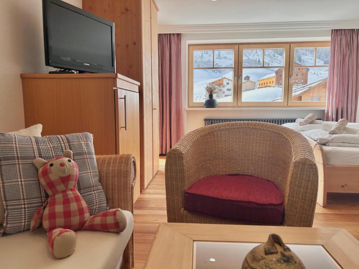 Haus Wallis By Stayfritz - Ski-In Ski-Out Zimmer 'Garni' Am Arlberg Warth  Eksteriør billede